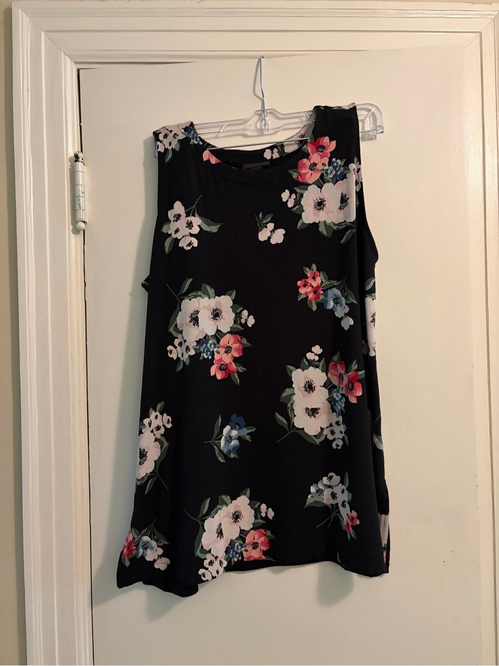 J. Jill Flowy Floral Tank Top Black Pink White Blue Size Large